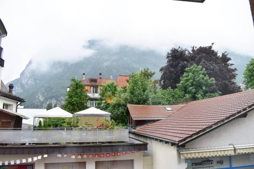 Modern Apartment 모던 펜션 Interlaken Zewnętrze zdjęcie