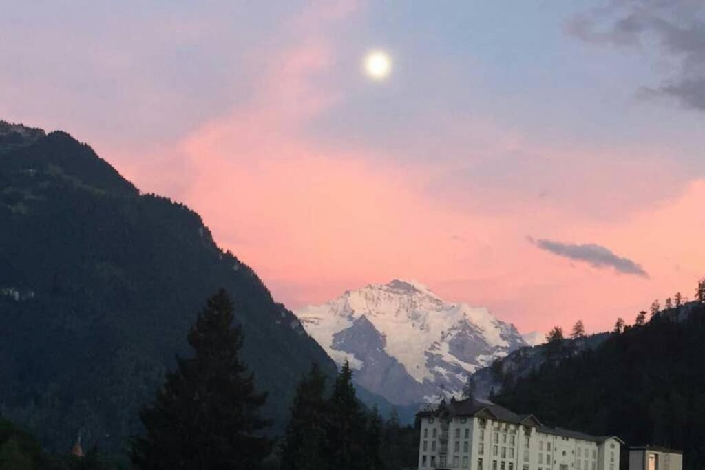 Modern Apartment 모던 펜션 Interlaken Zewnętrze zdjęcie